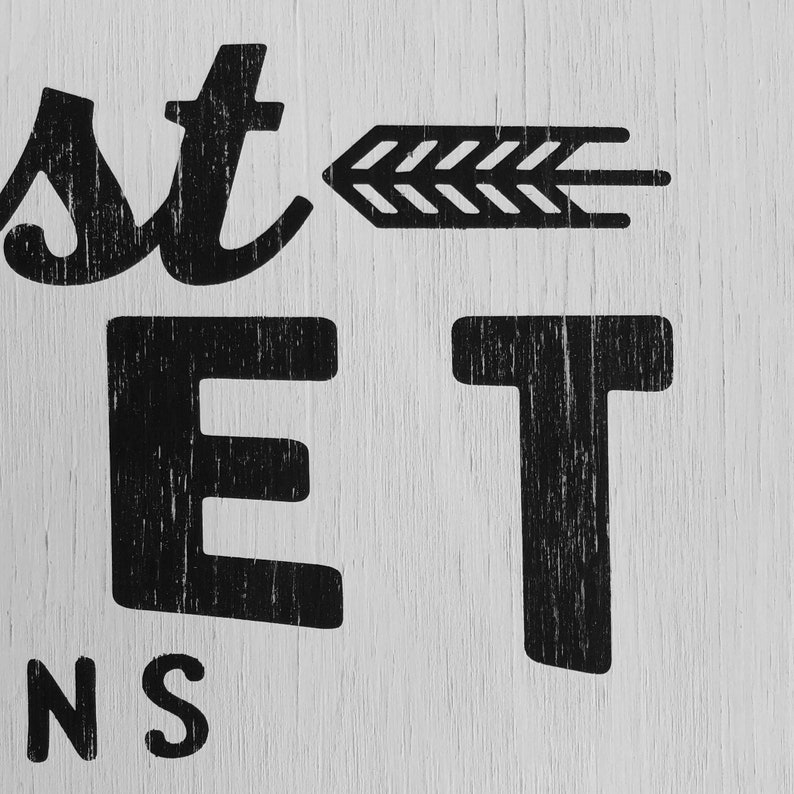 framed made by hand wood sign vintage inspired market Farmhouse HARVEST MARKET Hand painted black and white fall Wall decor