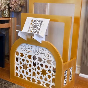 Prayer Rug holder - Gold