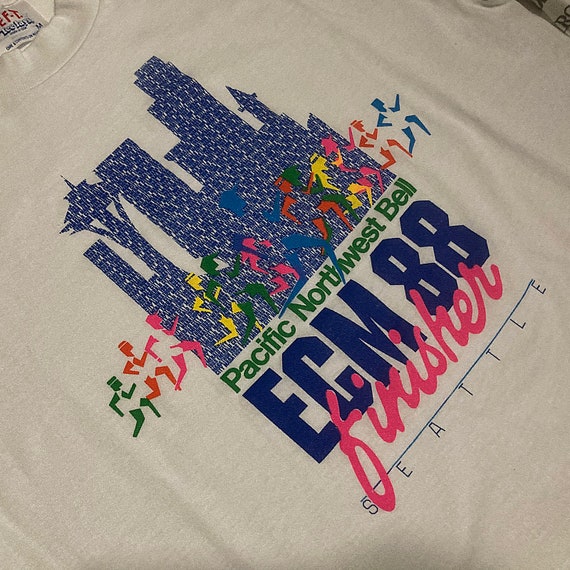 Vintage Emerald City Marathon T-Shirt - image 3