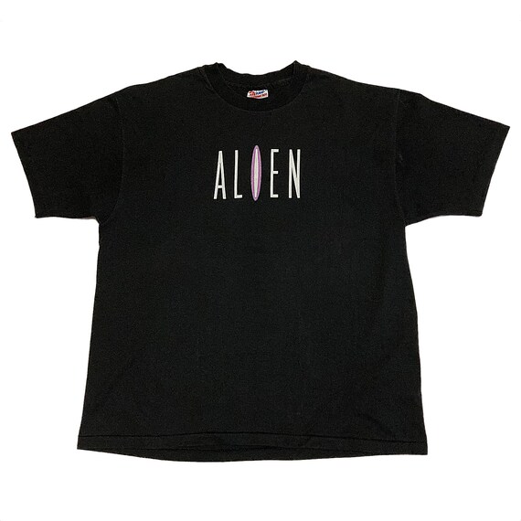 Vintage Alien Movie TShirt Gem