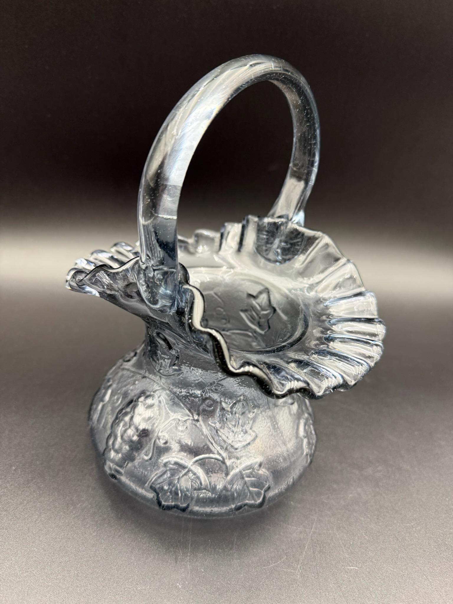 超レア！オールドフェントン　ワインゴブレット　USAアンティーク食器FENTON Fenton Lavender Bride Basket Grape and Grape Leaf Pattern 8.5