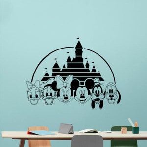 Calcomanía de pared de Mickey y sus amigos, pegatina de vinilo, cartel artístico de pared de Castillo, decoración para habitación de niños, póster para guardería, Mural, plantilla de regalo para niños 2516