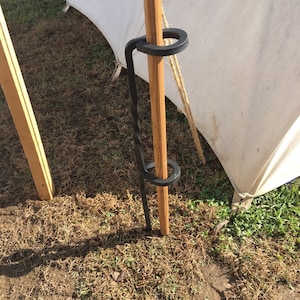 Flag pole holder