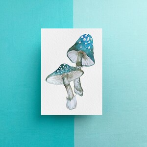 Psychedelic Blue Amanita cyanopus, hongos, forrajeo, bosque, arbolado, estacionario, arte de acuarela, impresión, amigo por correspondencia, postal A6, arte de pared