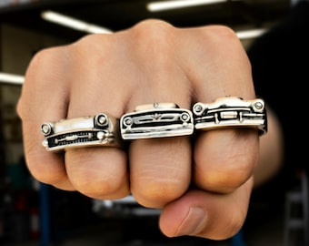 スターリングシルバーのカーエンジンリング - ハンドメイドバイカー