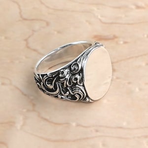 Handmade Initial Ring | Handcrafted Signet Ring | Personalized Jewelry Gift | Ring with Monogram | Baroque Silver Ring for Men or Woman