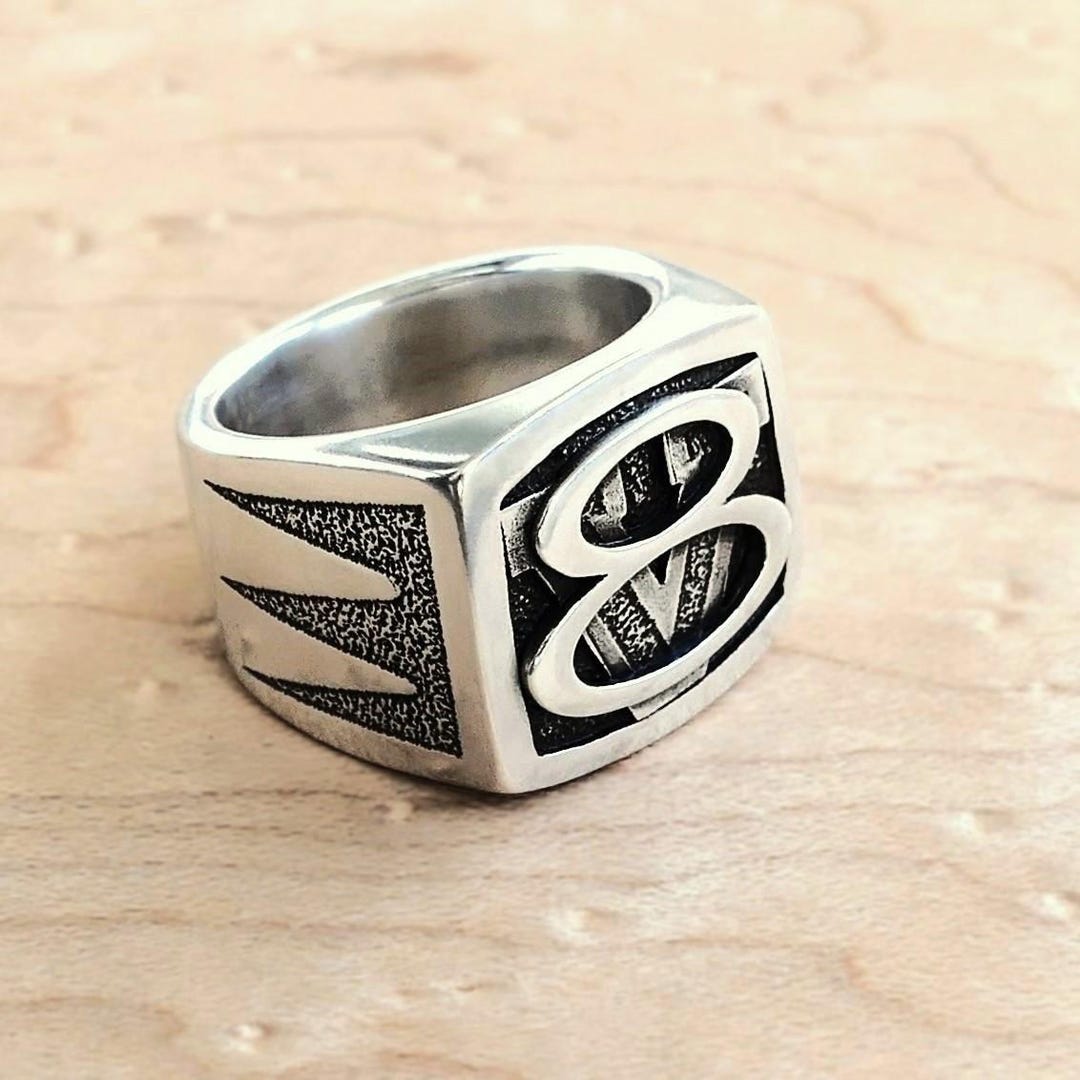 Mens Statement Ring V8 Ring Scallops Style Hot Rod Gift Gift for Car ...