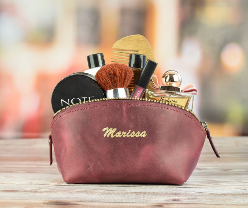 Leather makeup bag/Personalized Bridesmaid gift image 9