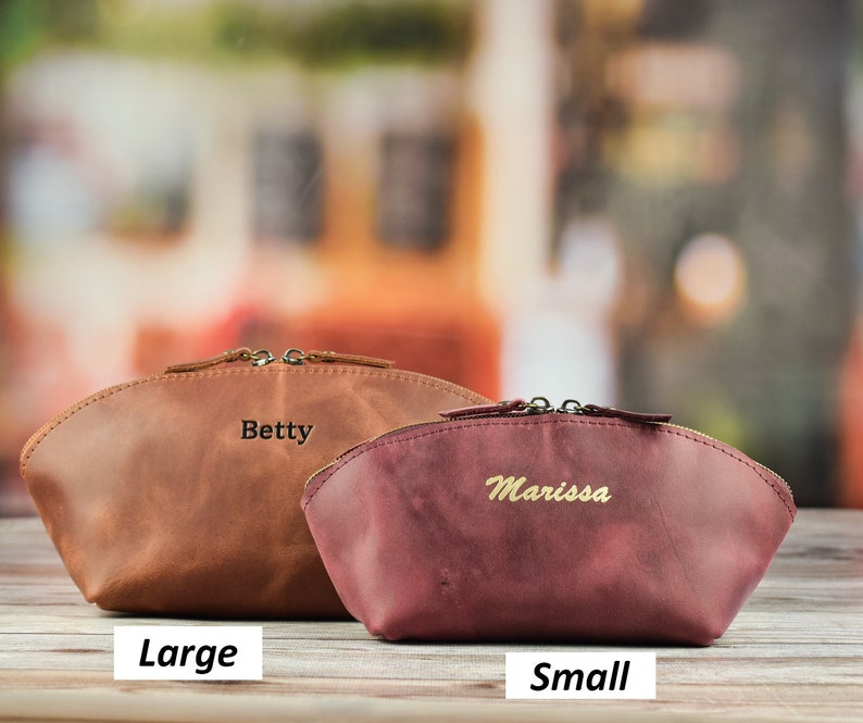 Leather makeup bag/Personalized Bridesmaid gift image 3