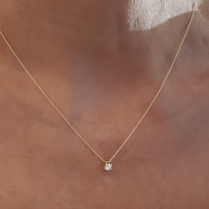 18K Yellow Gold Diamond Solitaire Necklace,Solid Yellow Gold Necklace ,Diamond Necklace,Minimalist Necklace, Solitaire Diamond Pendant
