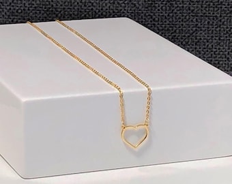 14k Yellow Gold Heart Necklace, Delicate Heart Necklace,14k Solid Heart Gold Necklace,Heart Necklace,Love Necklace,Minimalist Necklace Heart