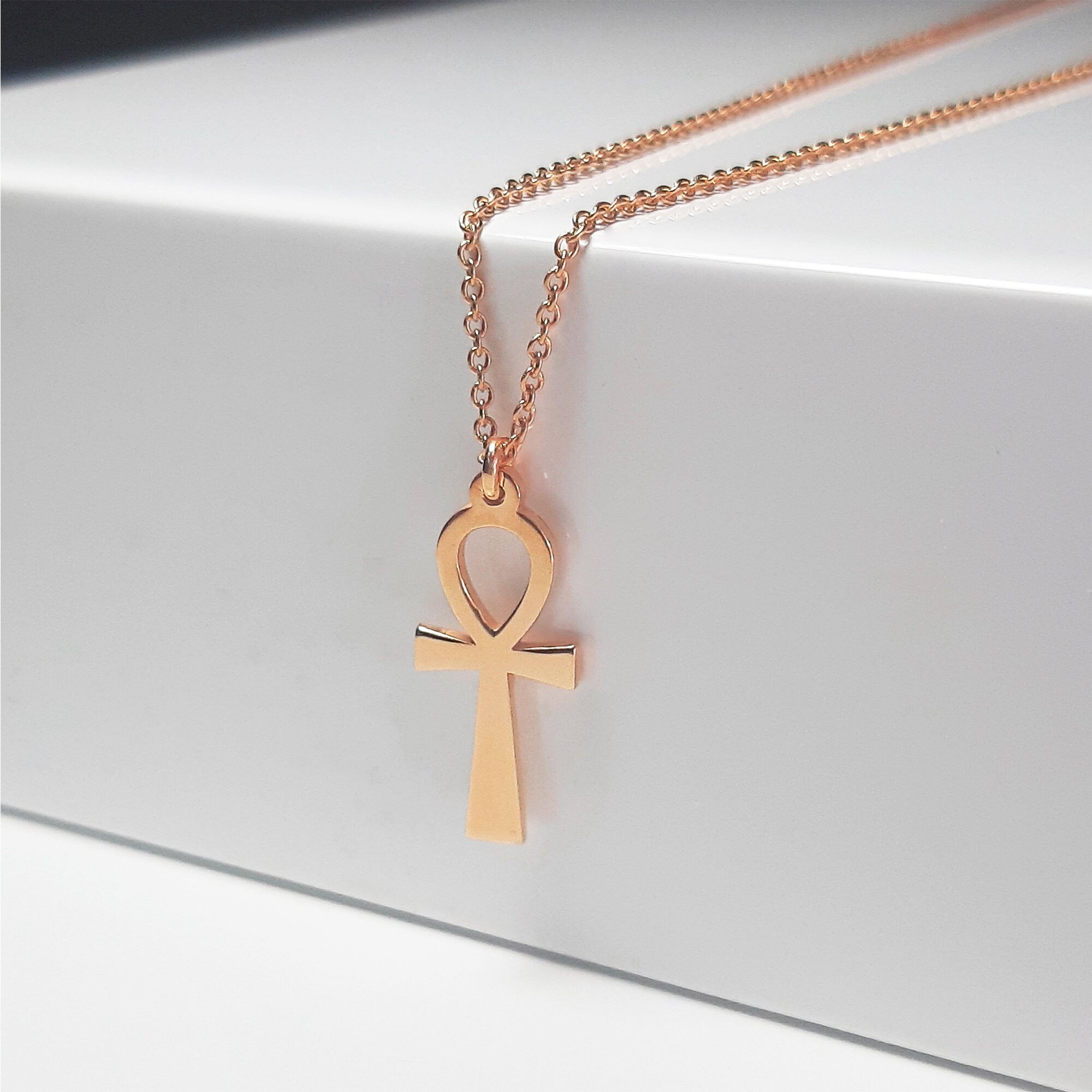 14K Gold Egyptian Ankh Cross Charm Pendant With 1.4mm Round Wheat Chai