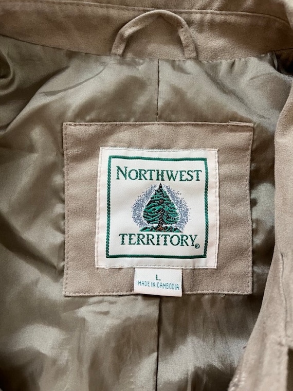 Vintage Northwest Territory Gem