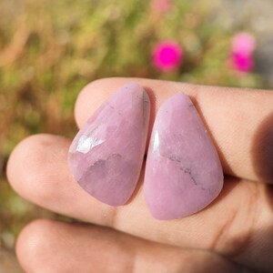 SAPPHIRE - Pink Sapphire Rose cut - natural sapphire crystal - jewellery making supply - pink sapphire - corundum crystal family
