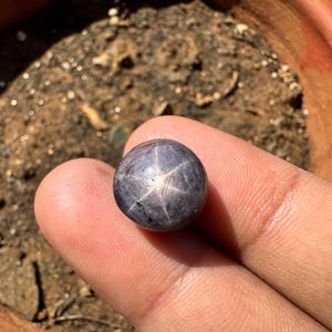 Sapphire - Star sapphire cabochon - natural golden sapphire crystal - jewellery making supply - star sapphire - corundum crystal family