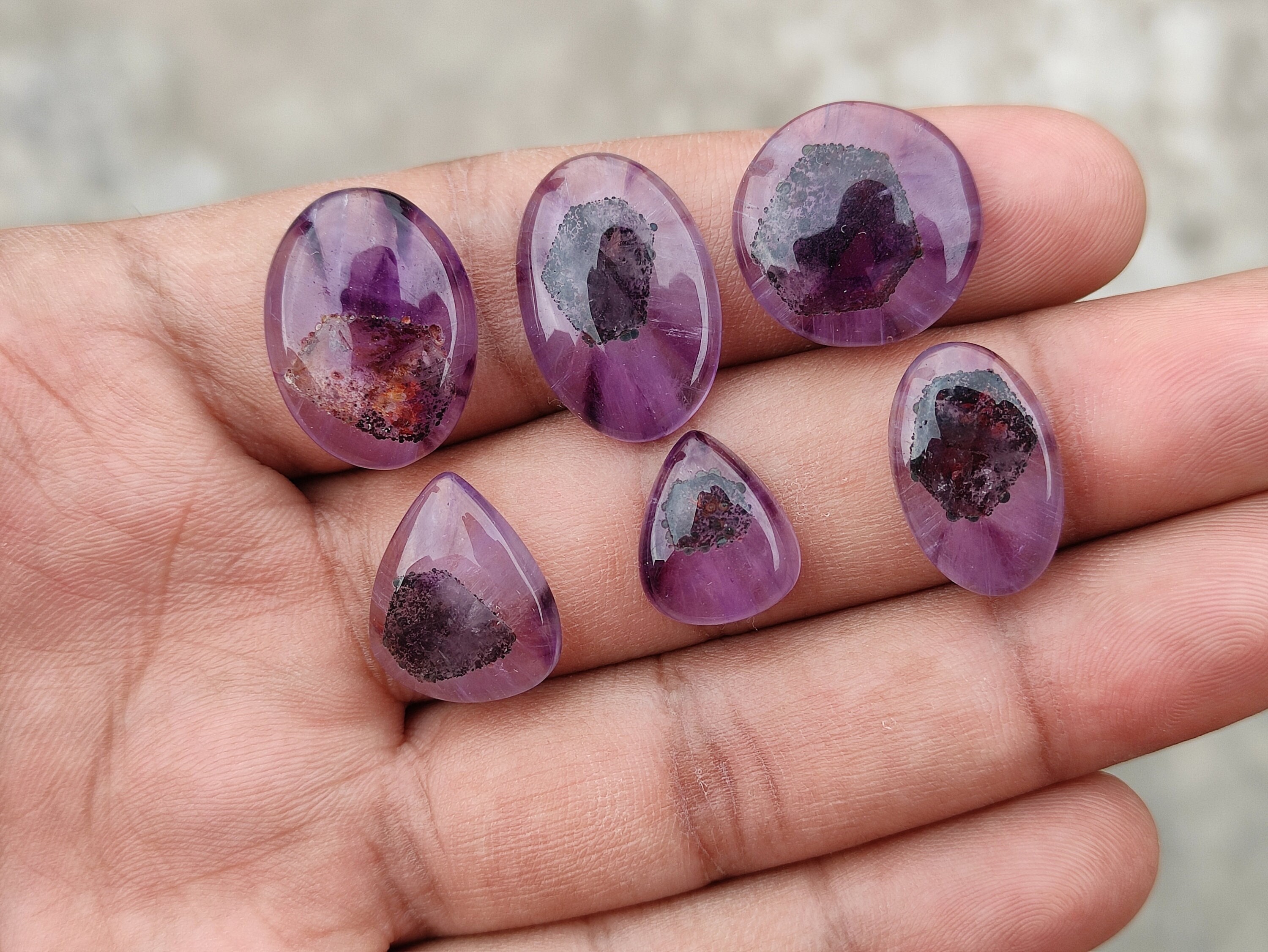 AMETHYST - Phantom Amethyst - Ghost Amethyst - Healing