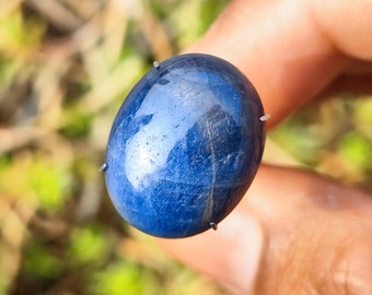 SAPPHIRE - Star Sapphire  cabochon - natural star sapphire crystal - jewellery making supply - star sapphire - corundum crystal family