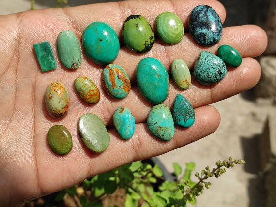 TURQUOISE CABOCHON - Tibetan Turquoise - Turquoise cabochon for jewellery making - tibetan turquise cabochon set - healing crystals