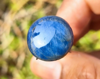 SAPPHIRE - Star Sapphire  cabochon - natural star sapphire crystal - jewellery making supply - star sapphire - corundum crystal family