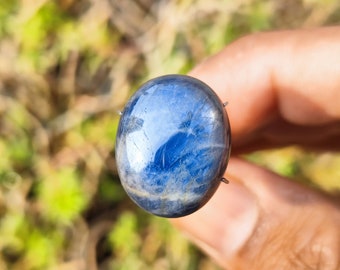 SAPPHIRE - Star Sapphire  cabochon - natural star sapphire crystal - jewellery making supply - star sapphire - corundum crystal family