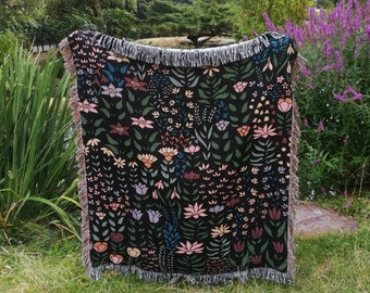 Boho Floral Cotton Throw Blanket: Black Folk Art Tapestry