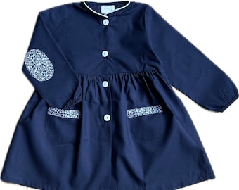 Grembiule scolastico personalizzato viola e blu navy