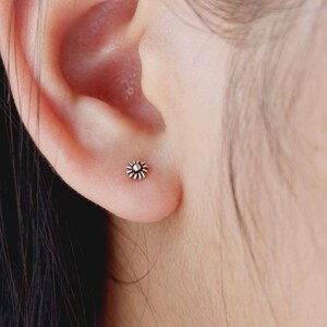 925 Sterling Silver Dainty Teeny Tiny Bohemian Boho Flower Post Stud Earrings | Tribal Dots Simple Flower Cartilage Helix Tragus Piercing
