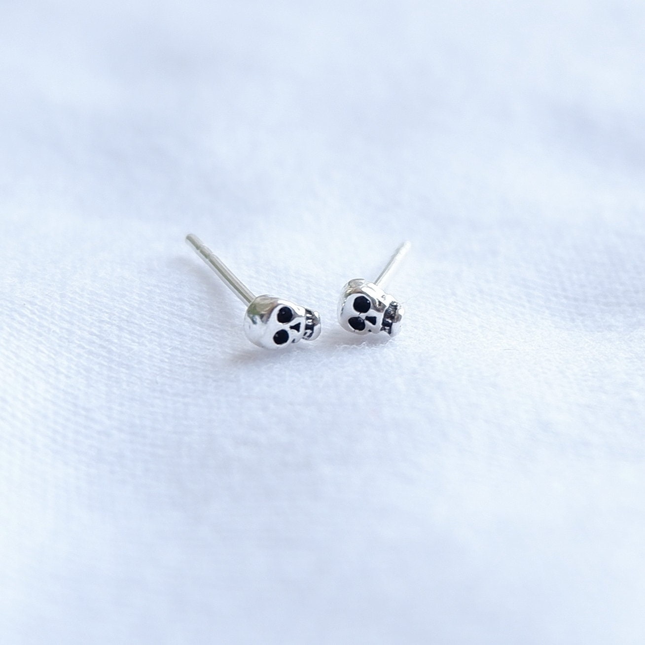 925 Sterling Silver Tiny Skull Stud Earrings for Cartilage | Etsy