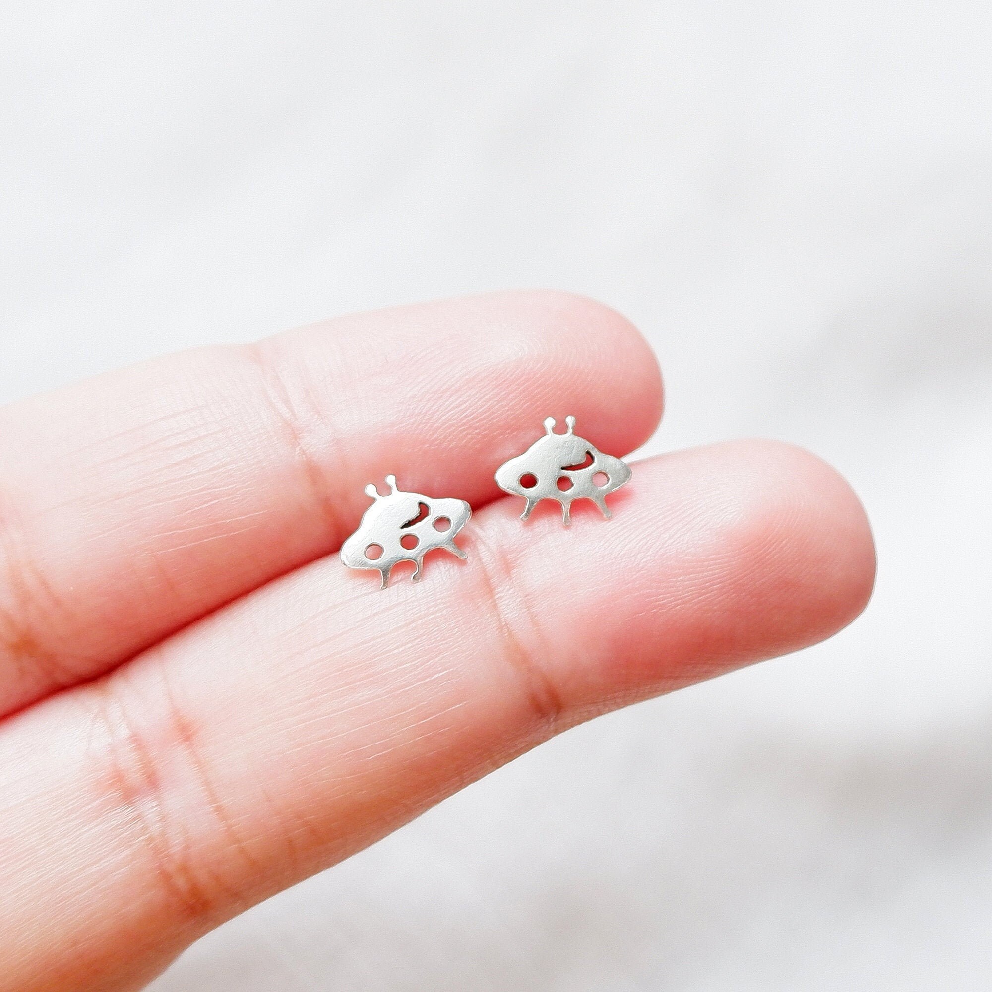 UFO Stud Earrings 925 Sterling Silver SciFi Alien Earrings Etsy