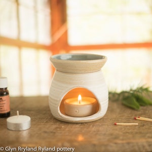 Handmade pottery wax melt burner / oil burner / wax melt / insense burner image 4