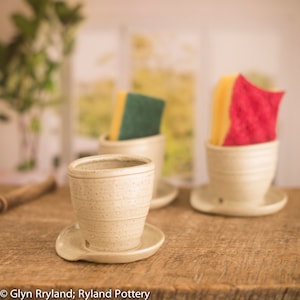 Pottery sponge holder, handmade sponge dish