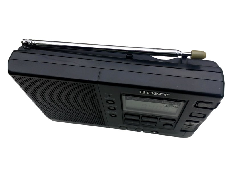 Sony ICF-SW11 FM Stereo/SW/MW/LW 12 Bandes Radio Récepteur (D'occasion
