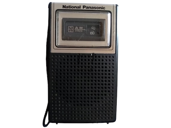 Vintage Pocket Japan Transistor Radio National Panasonic R-1015