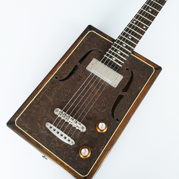 6-saitige handgemachte Cigar Box Gitarre mit Humbucker Tonabnehmer (inklusive Hardcase)