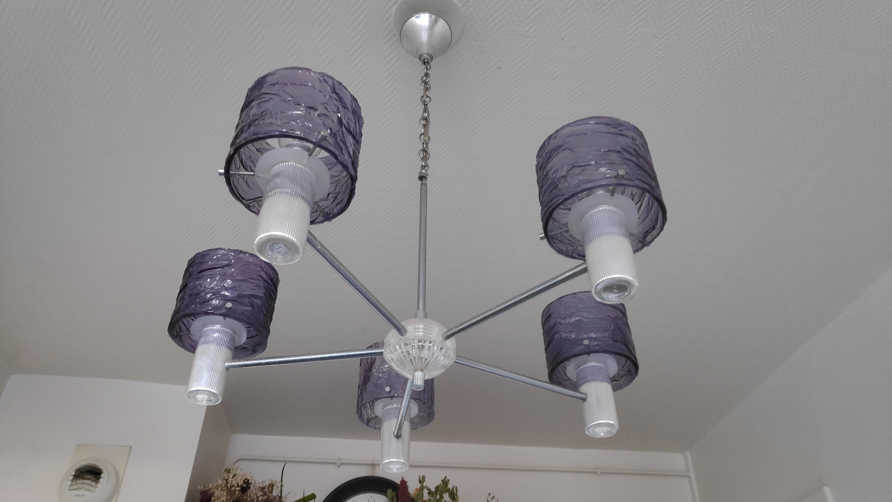 Lustre Vintage en Plexi Violet et Métal Chromé