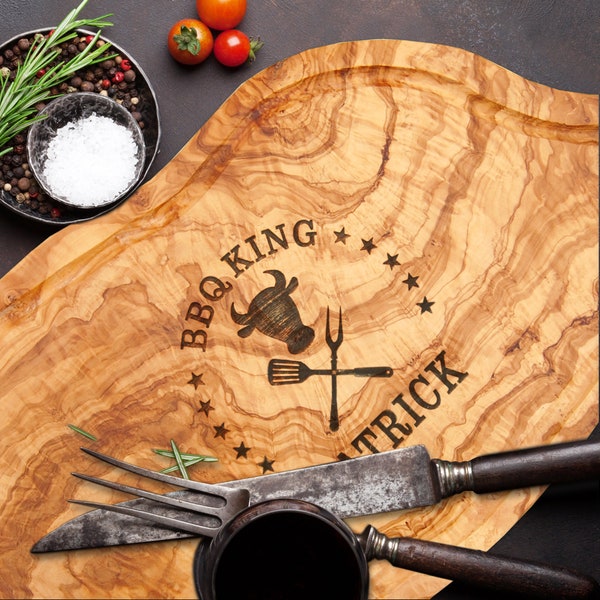 Engraved BBQ KING on olive wood cutting board - personalized name carving board serving board meat BBQ grill gift man