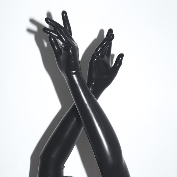 Black Latex Rubber Shoulder Length Gloves