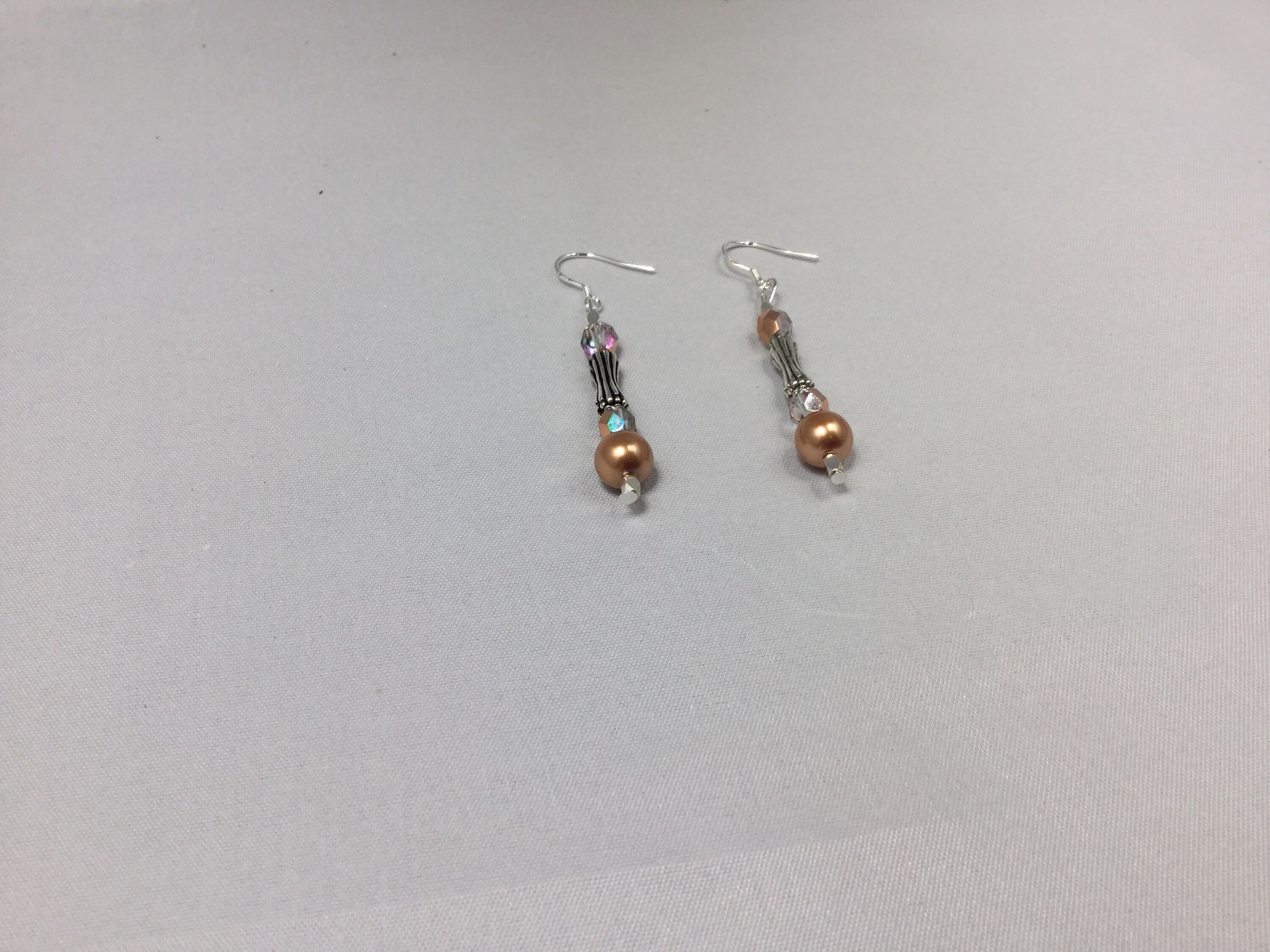 Stunning Dangle Earrings in Rose Gold Color Pearls, Pewter and Faceted ...