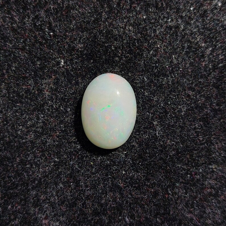 Bright Opal Stone October Birthstone For Making Jewelry Natural 17.22 Carats Ethiopian Welo Miles Cabochon Big White Oval Opal Gemstone