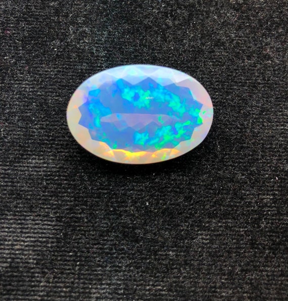 natural Faceted 20 carats Oval Blue Opal Stone for pendant Big Bright Blue Opal Oval AAA Cut Opal Ethiopian Welo Opal