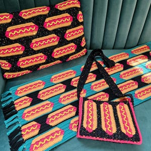 Hot Dog Mosaic Crochet Pattern by Sixel Design