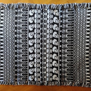 All Skulls Mosaic Crochet Blanket Pattern by Sixel Design image 8