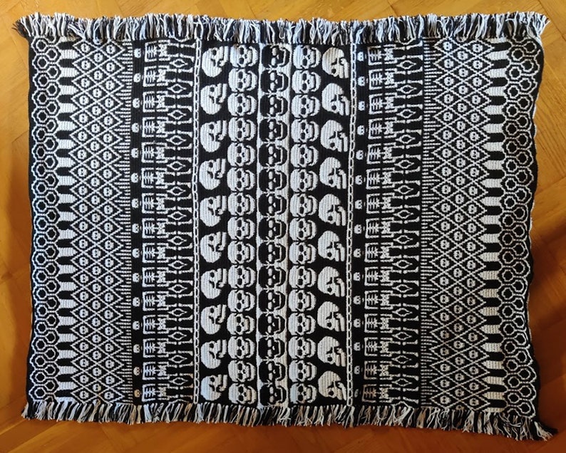 All Skulls Mosaic Crochet Blanket Pattern by Sixel Design image 8