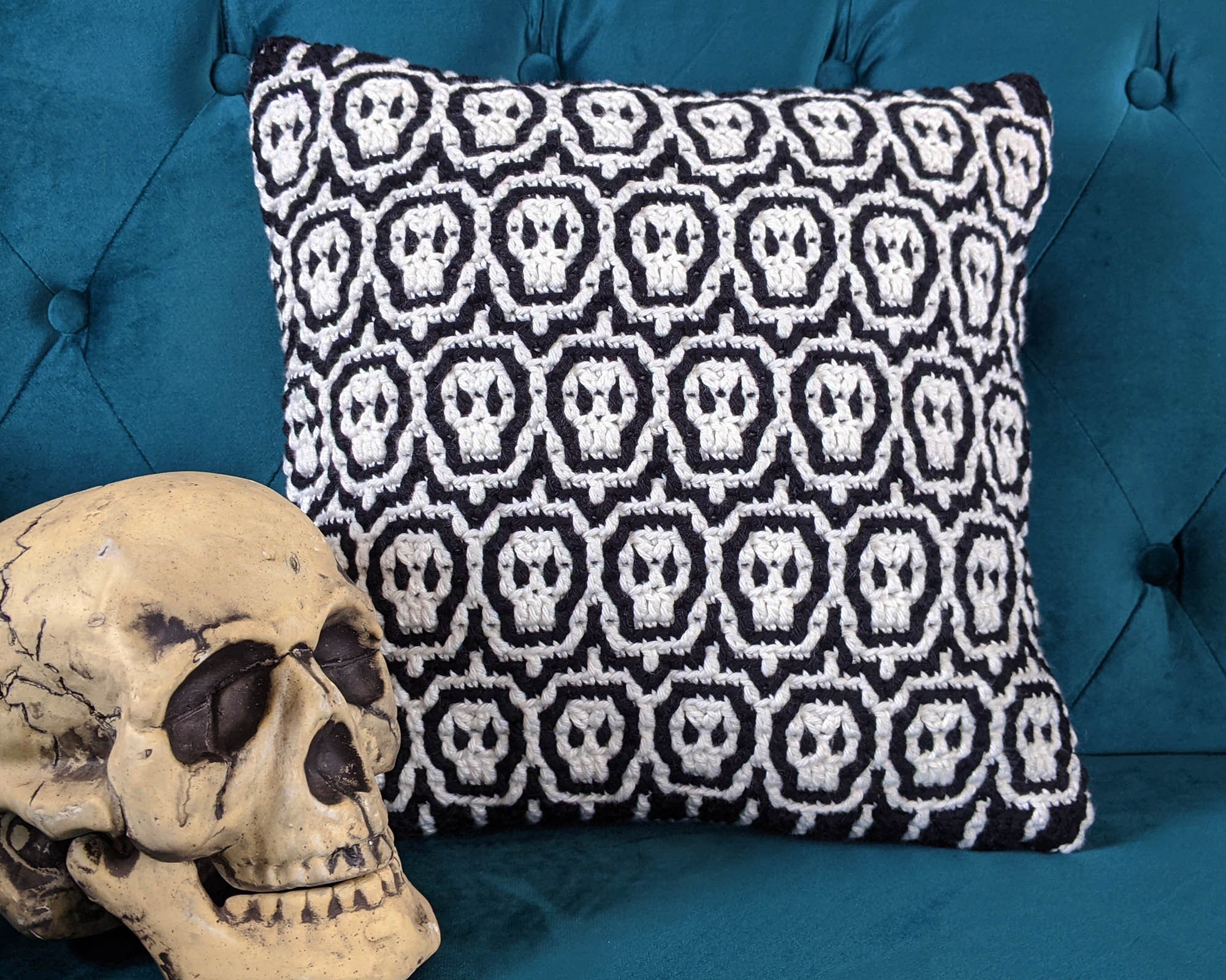 Gothic Skulls Mosaic Crochet Pattern Chart by Sixel