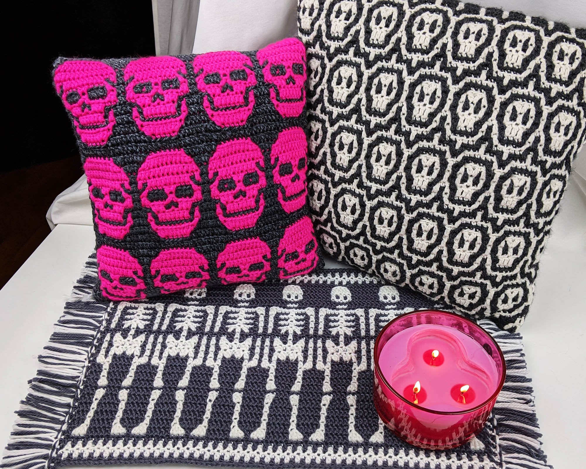Everyday Skulls 3 Pack Mosaic Crochet Patterns Charts by Sixel