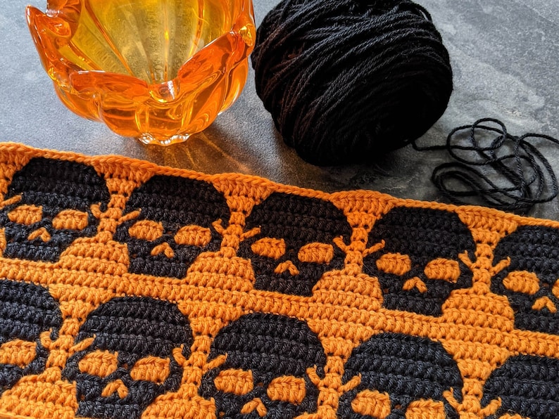 Big Skulls Mosaic Crochet Pattern Chart by Sixel Design image 6