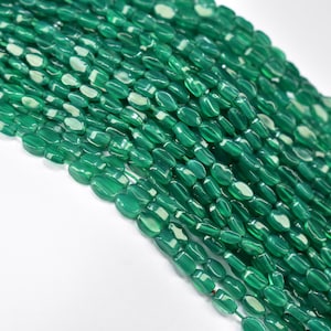 Green Onyx Smooth Oval Shape Beads, Natural Green Onyx Gemstone Bead, 3.5X5.5-4X6.5mm Green Onyx Plain Oval Beads, Green Onyx Handmade Beads
