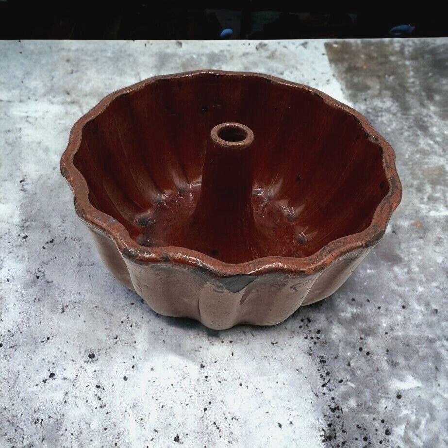 Ceramic Bundt Pan - The Spunky Coconut
