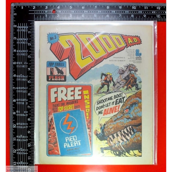 2000 AD Comic Bags and Boards Clear Sleeves and Backing Boards for British  Comic Book Issues 
