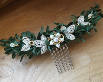 Hair wreath with myrtle and cordonet wire